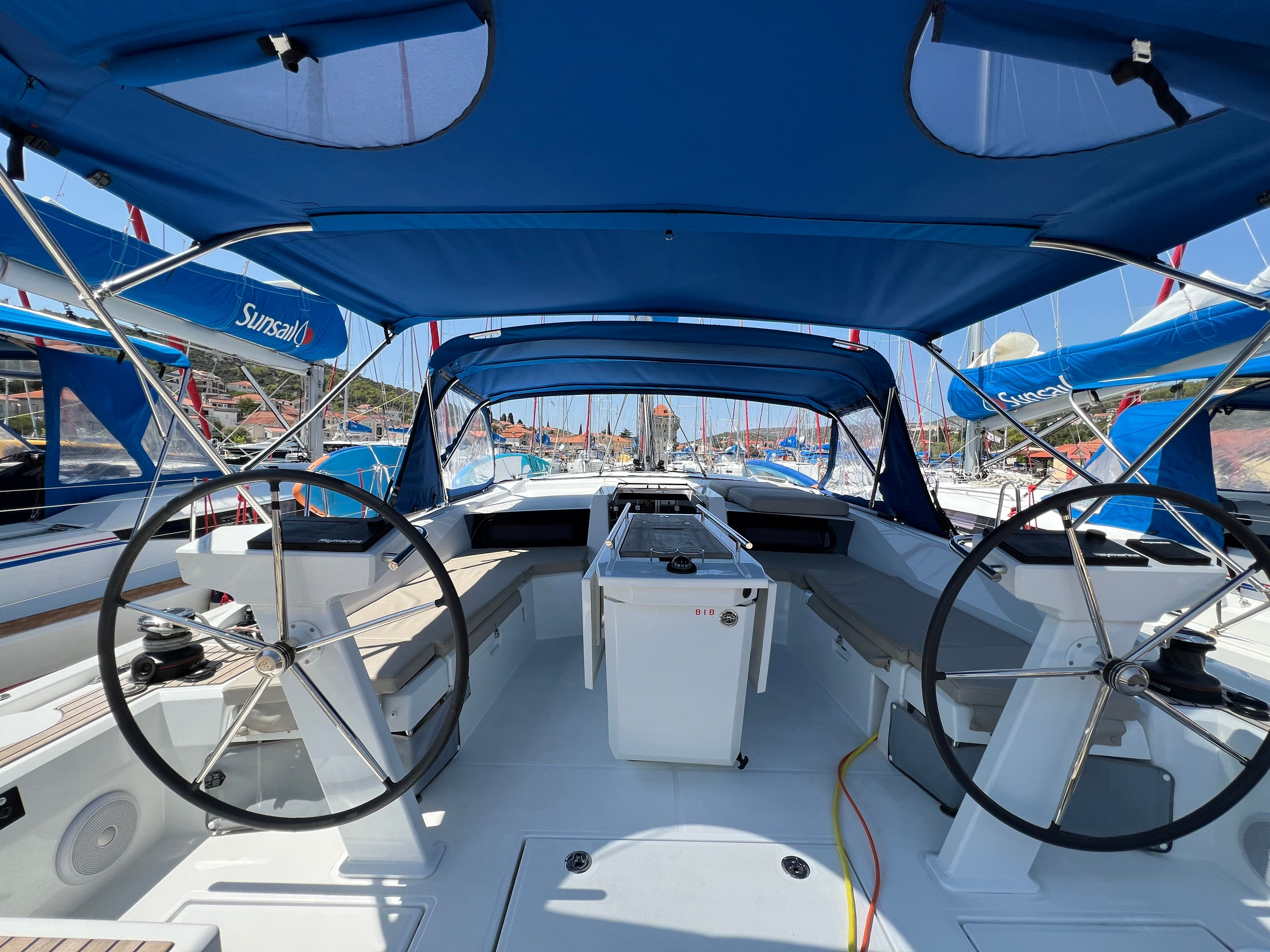 Beneteau Oceanis 46.1 | Sunsail 23