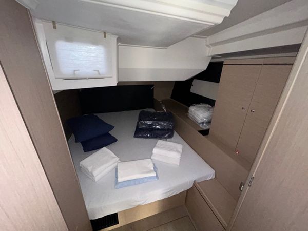 Beneteau Oceanis 51 | Sunsail 23