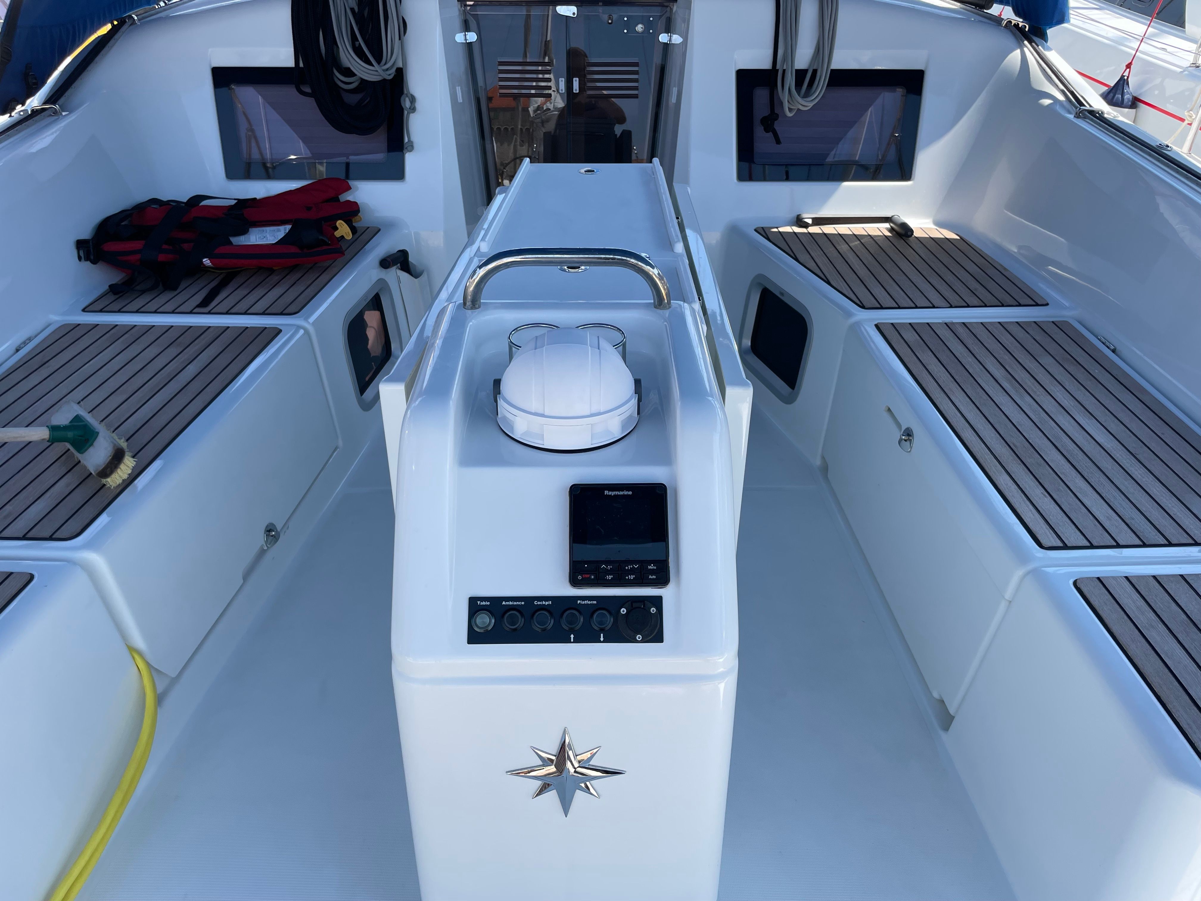 Jeanneau Sun Odyssey 410 | Sunsail 23