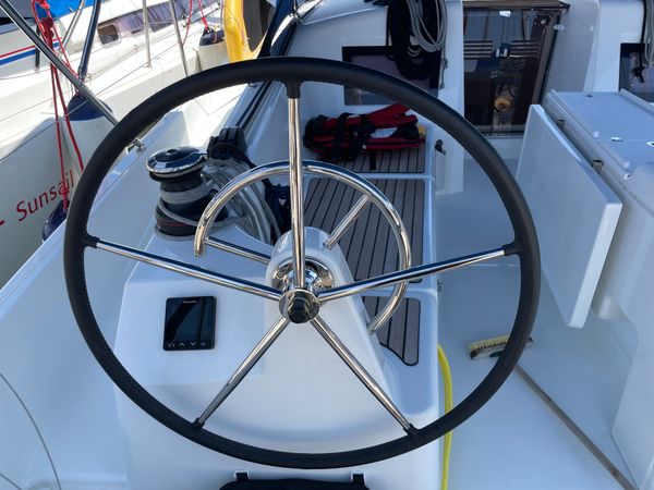 Jeanneau Sun Odyssey 410 | Sunsail 23
