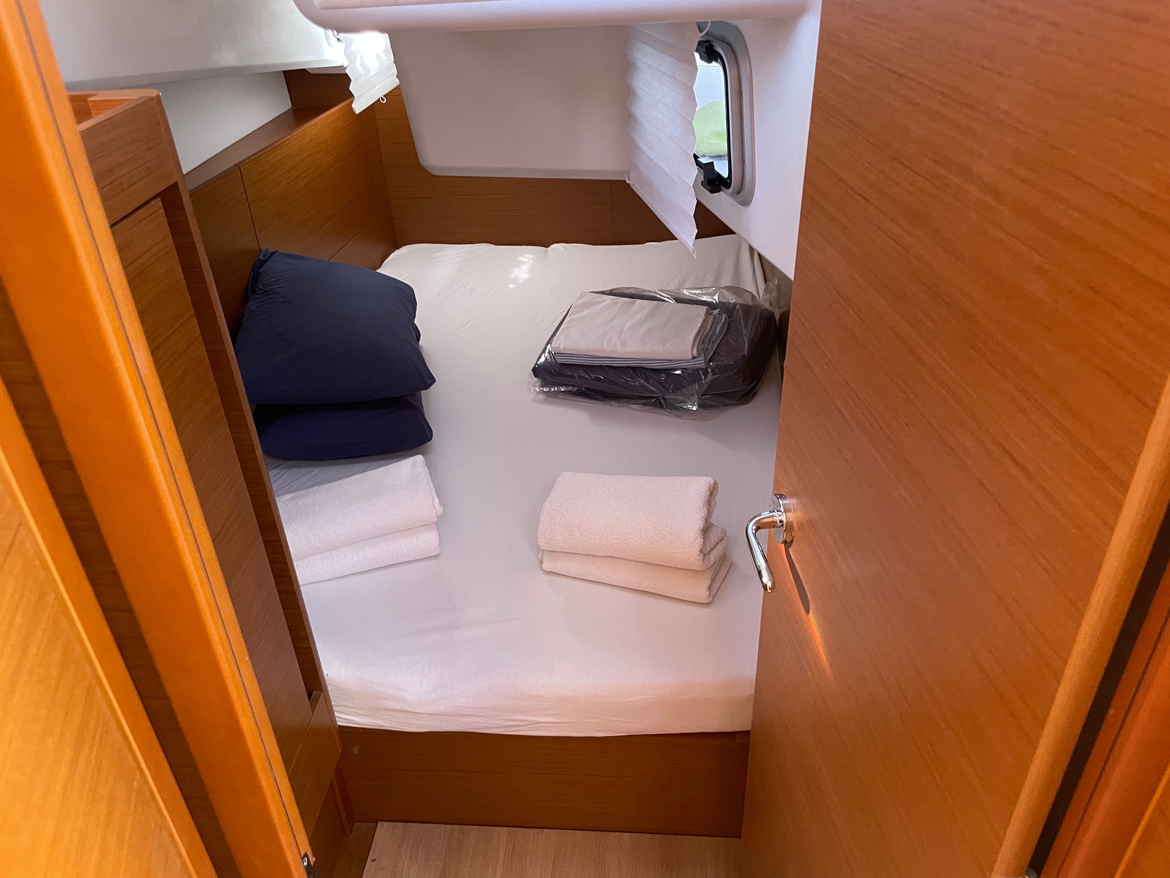 Jeanneau Sun Odyssey 410 | Sunsail 23