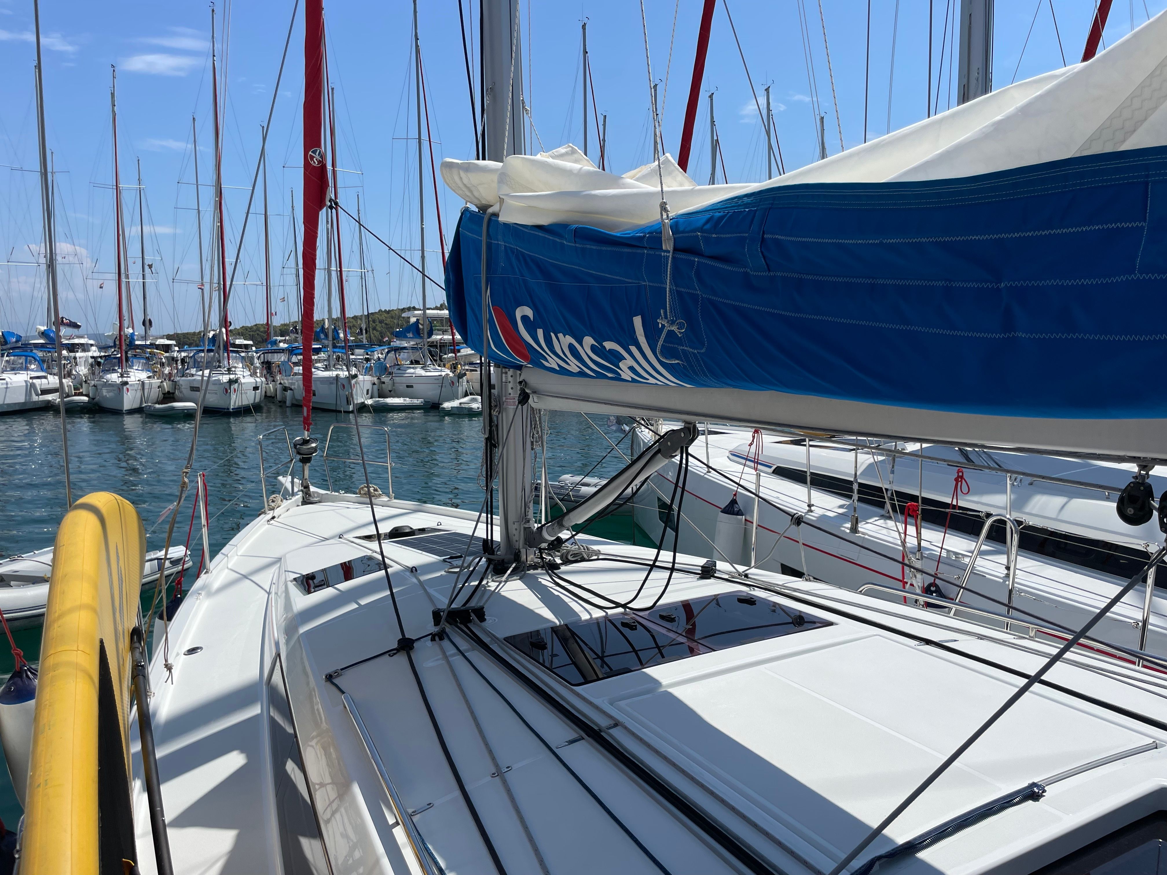 Jeanneau Sun Odyssey 410 | Sunsail 23