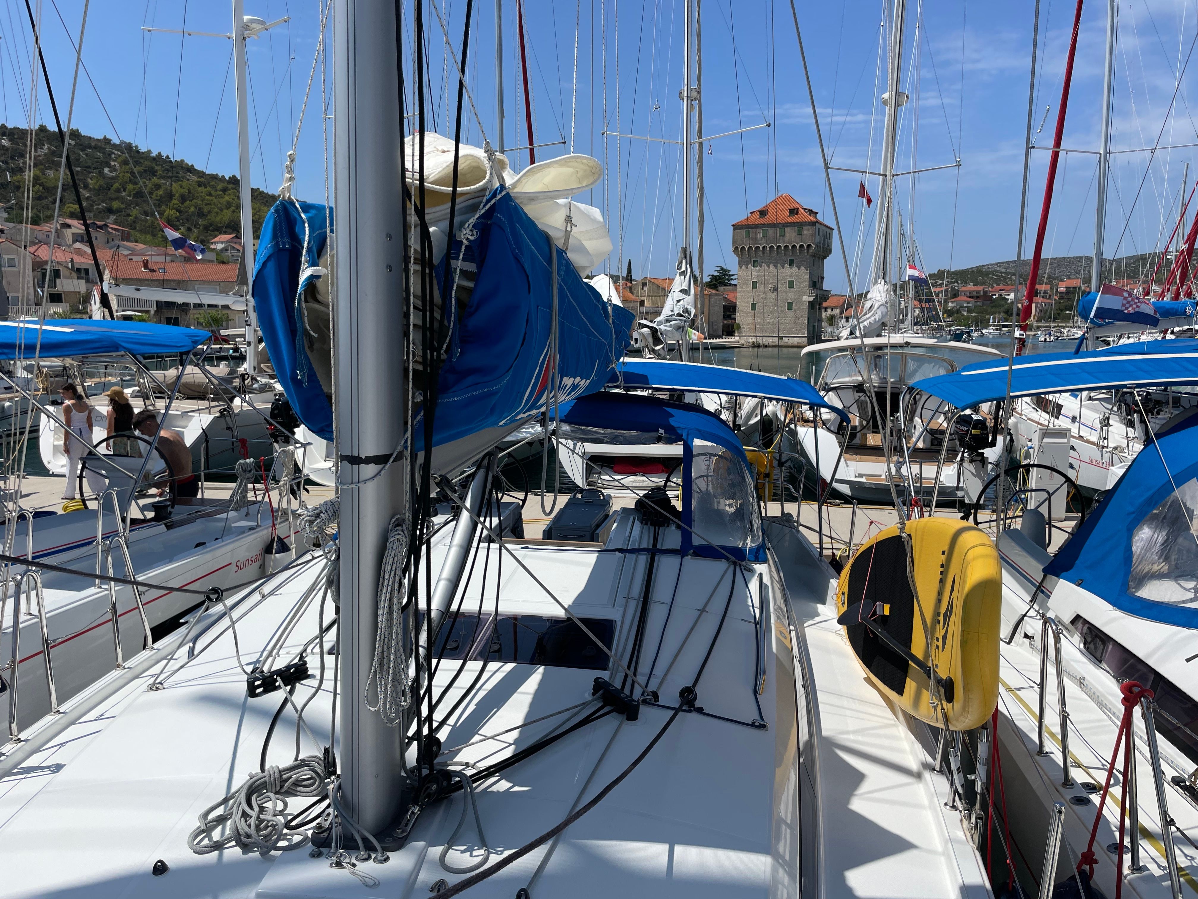 Jeanneau Sun Odyssey 410 | Sunsail 23