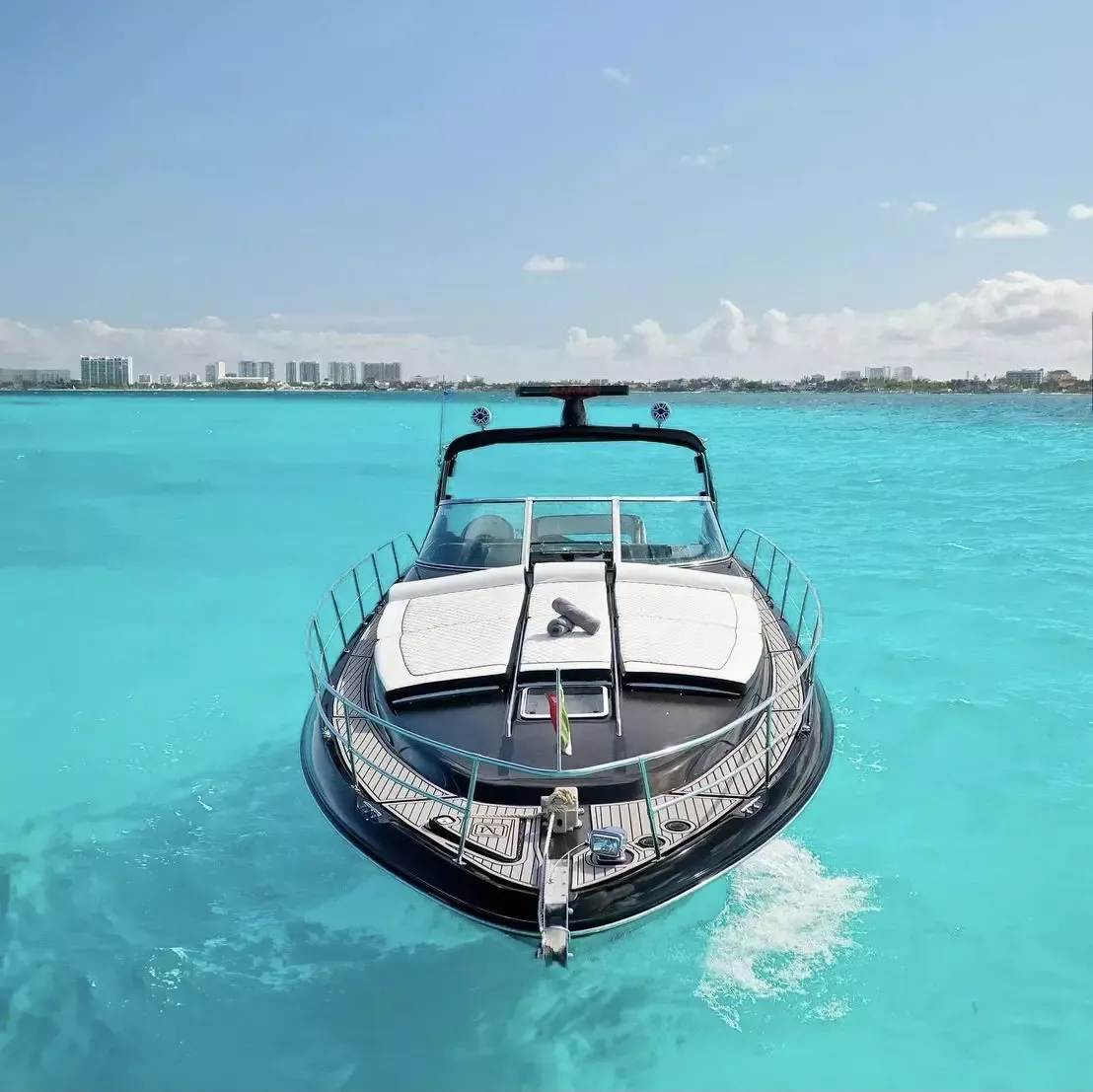 Sea Ray 43 | Mia