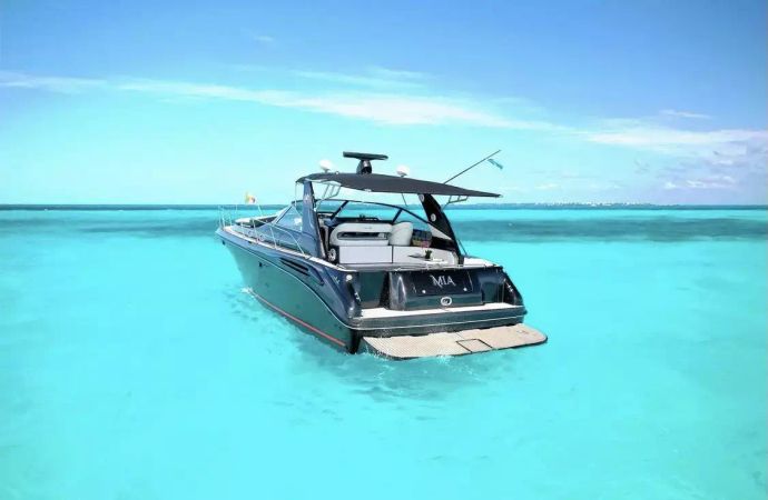 Sea Ray 43 | Mia