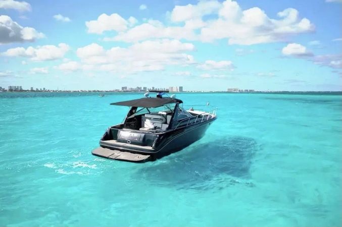 Sea Ray 43 | Mia