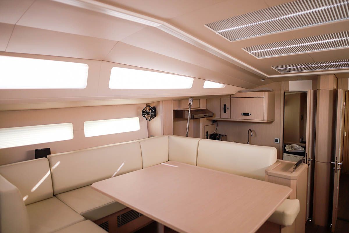 Jeanneau 60 | Lyra