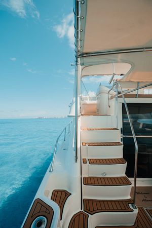 Sea Ray 50 | Sea Daddy