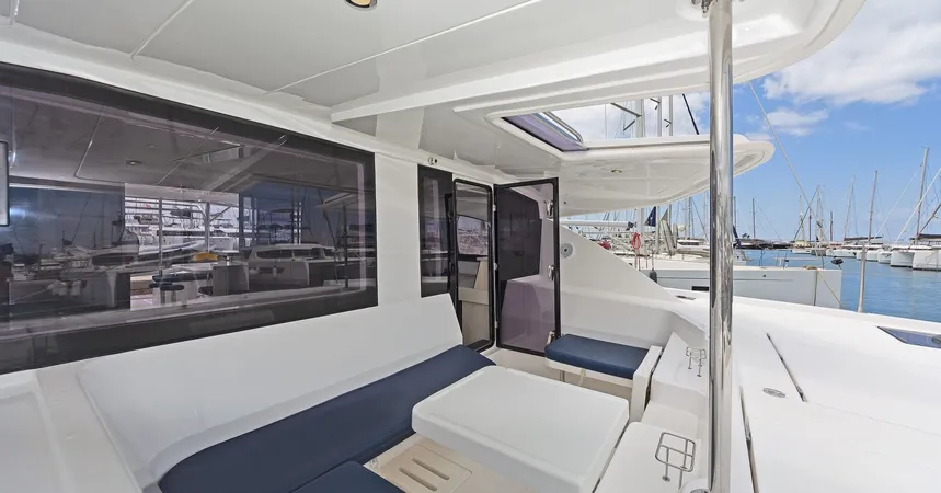 Leopard 48 | Satisfaction8