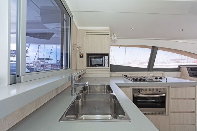 Leopard 48 | Satisfaction