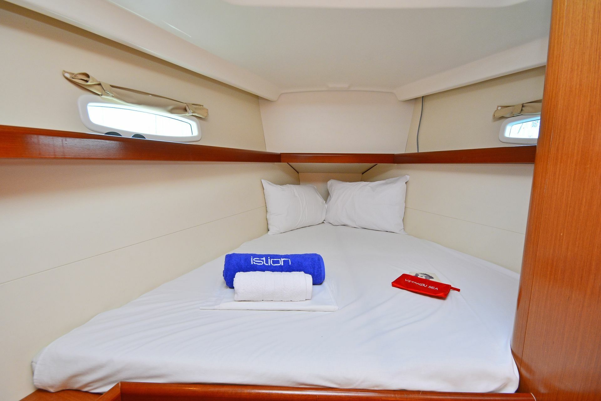 Beneteau Oceanis 43 | Belamour