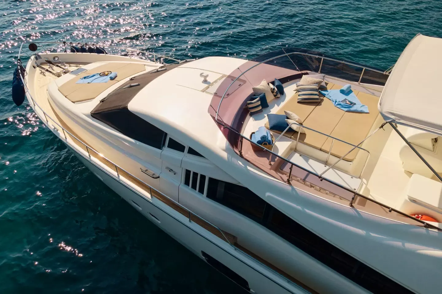 Ferretti 731 | Stella d'Oro