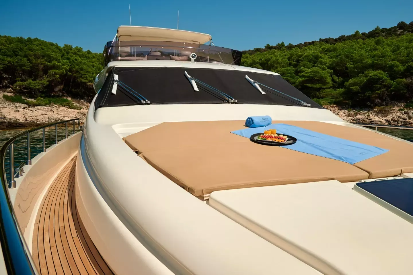 Ferretti 731 | Stella d'Oro