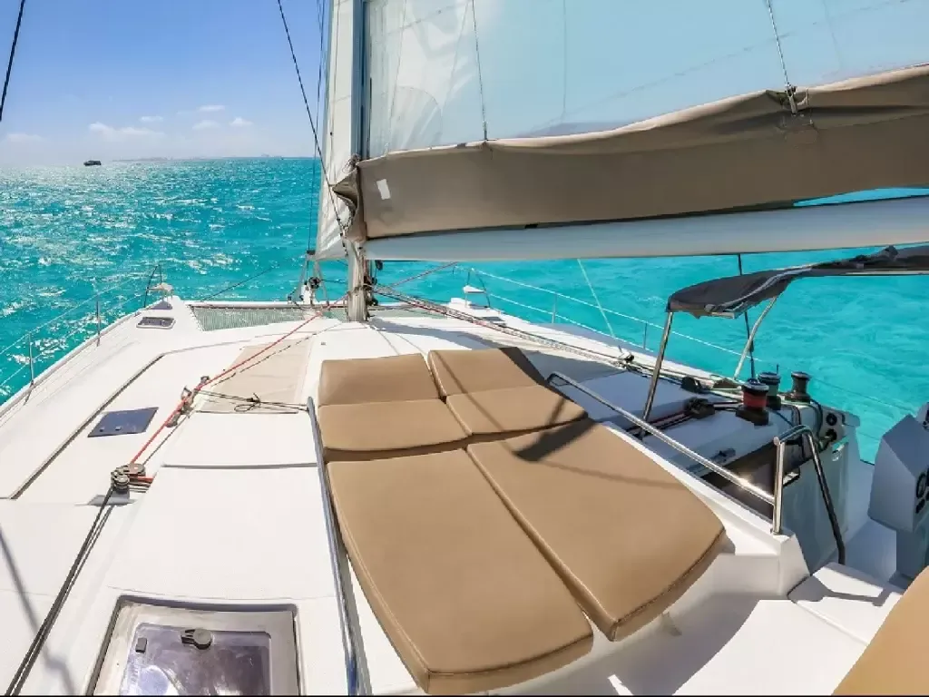 Fountaine Pajot Helia 44 | Gypse