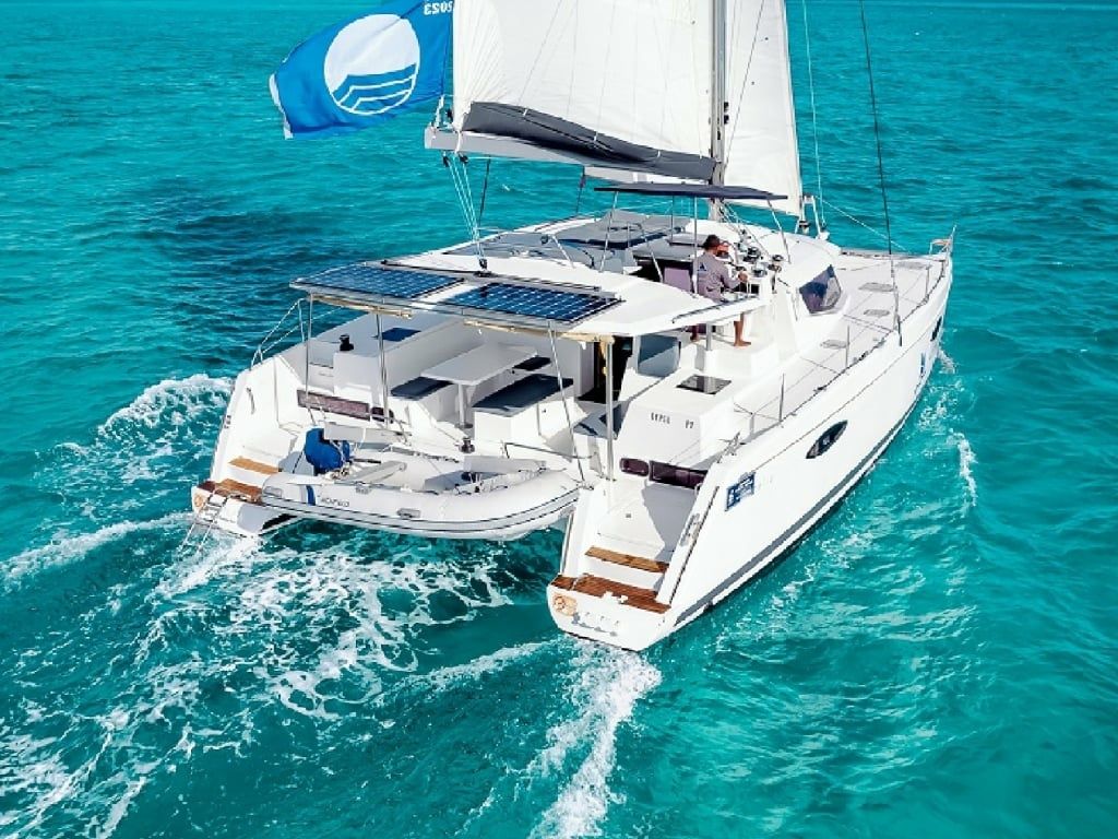 Fountaine Pajot Helia 44 | Gypse