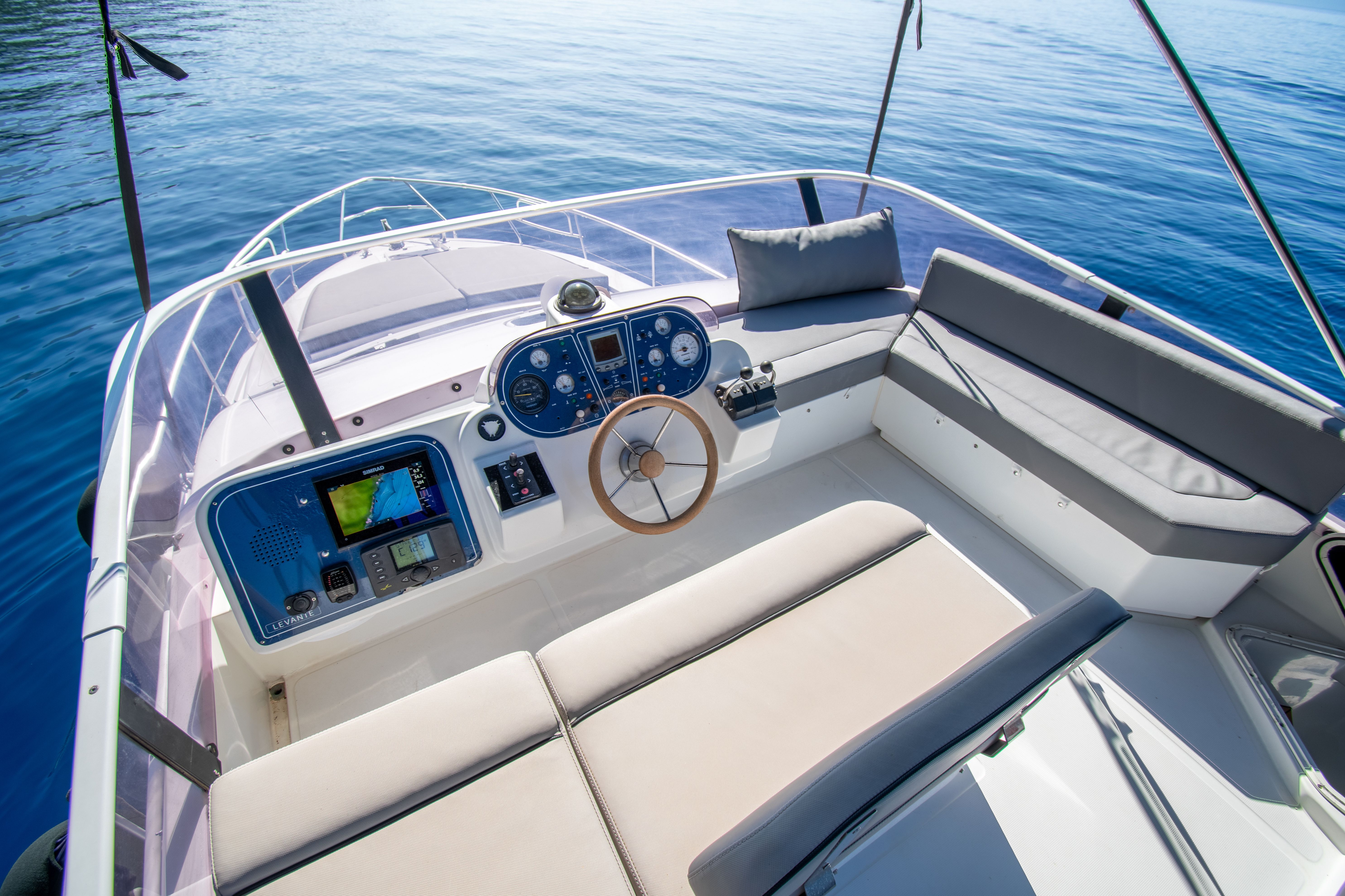 Levante 43 Fly | Alex