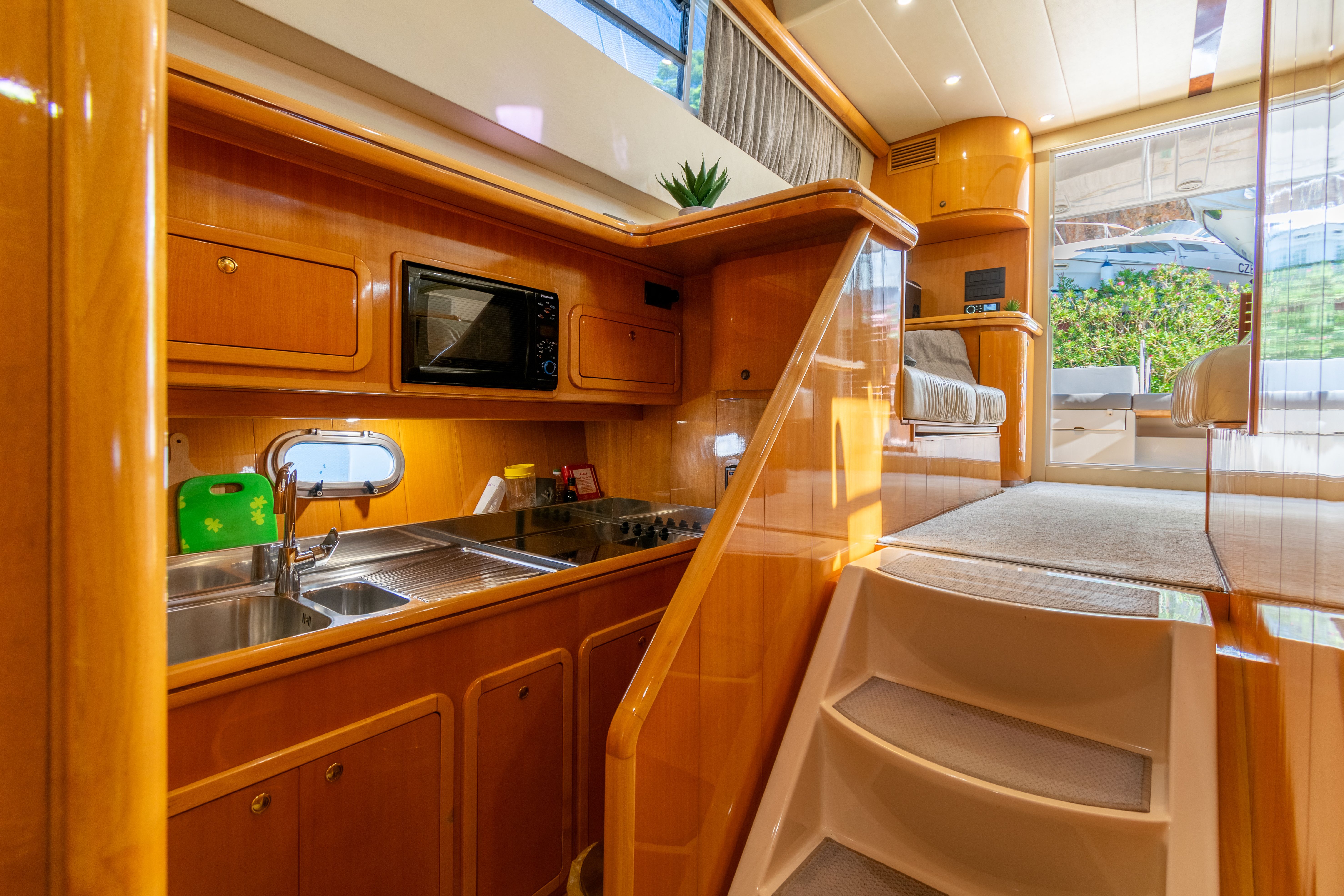 Levante 43 Fly | Alex