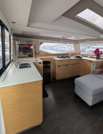 Fountaine Pajot Elba 45 | Mahana