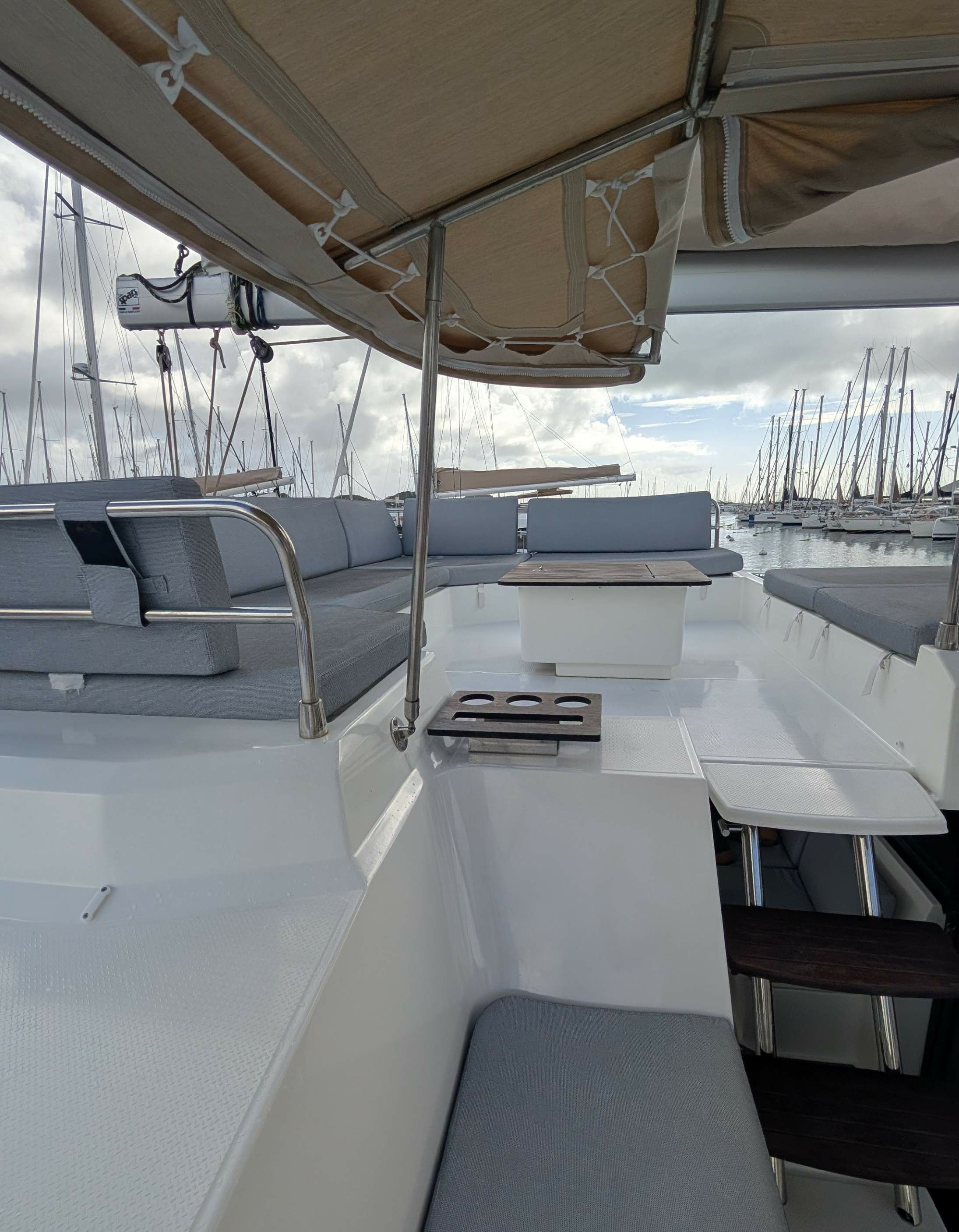 Fountaine Pajot Elba 45 | Mahana