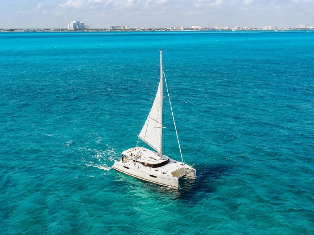 Fountaine Pajot Tanna 47 | Victoria