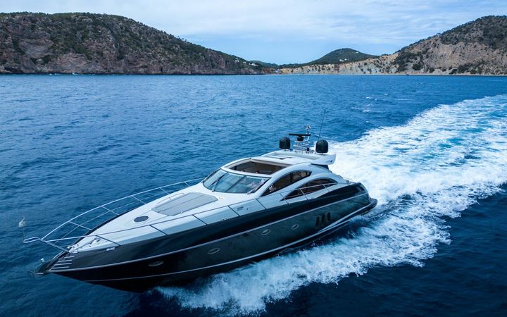 Sunseeker Predator 62 | Shadow