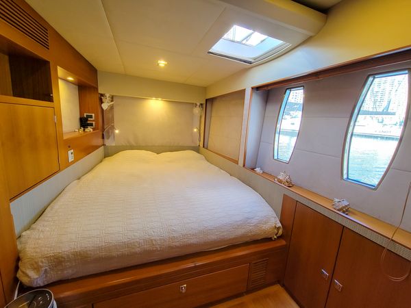 Tayana Isara 50 | Chasing Waterfalls