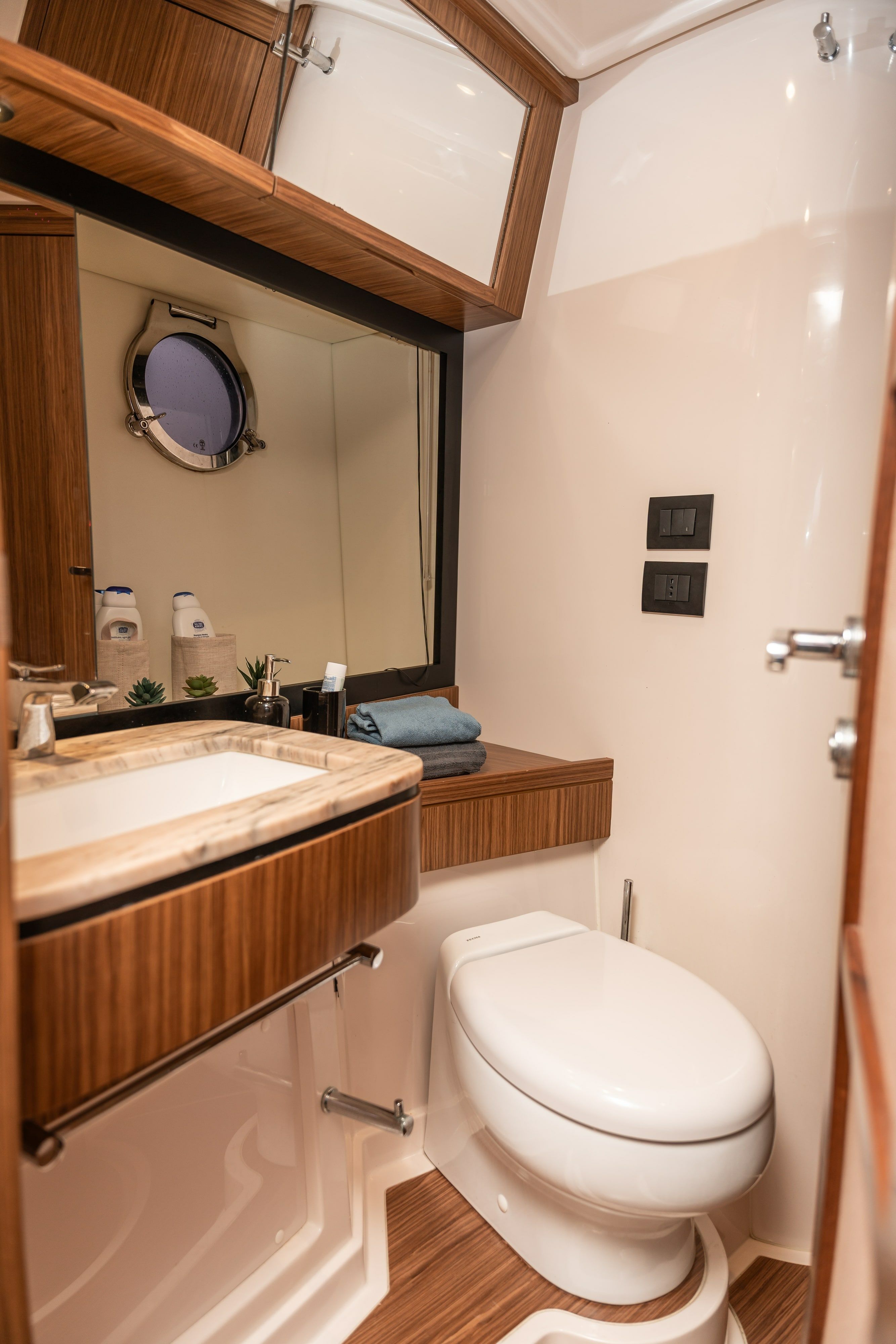 Azimut Magellano 53 | Ciu Ciu