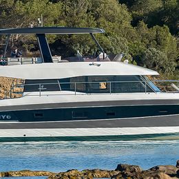 Fountaine Pajot MY6 | Different Views