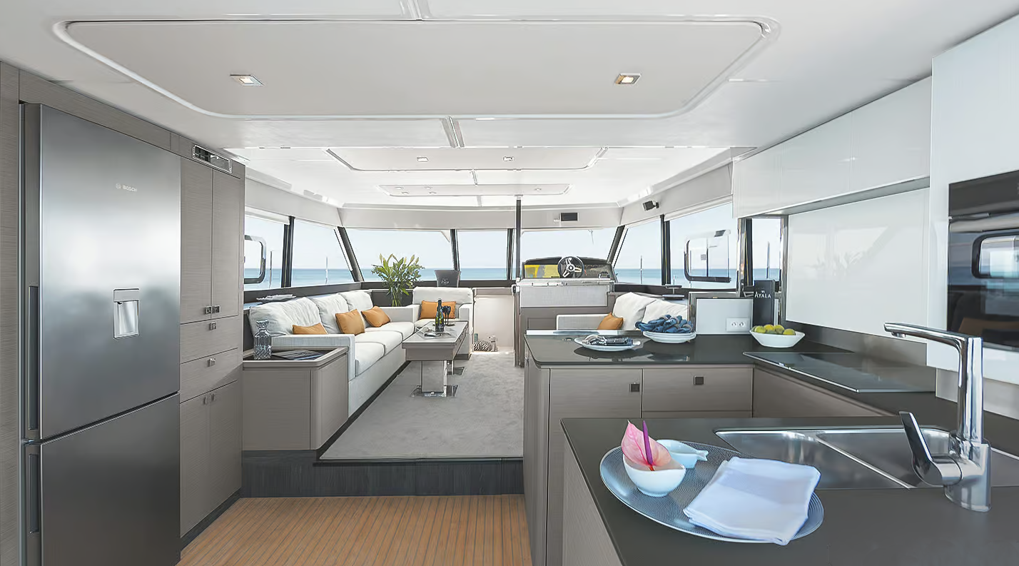 Fountaine Pajot MY6 | Different Views