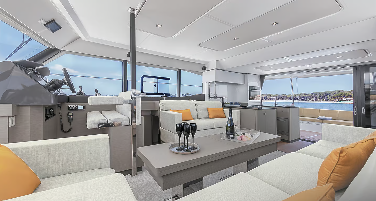 Fountaine Pajot MY6 | Different Views