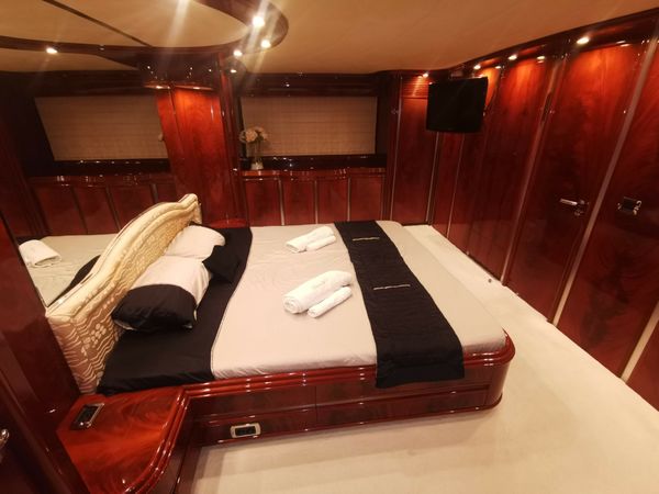 Astondoa 82 GLX | Blue Ocean