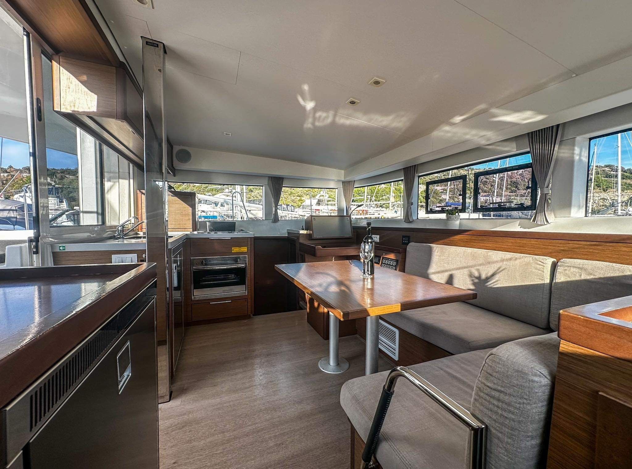 Lagoon 40 | Blue Lagoon