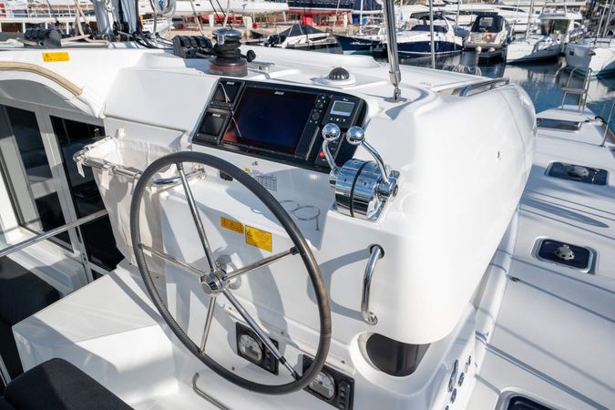 Lagoon 40 | Blue Lagoon