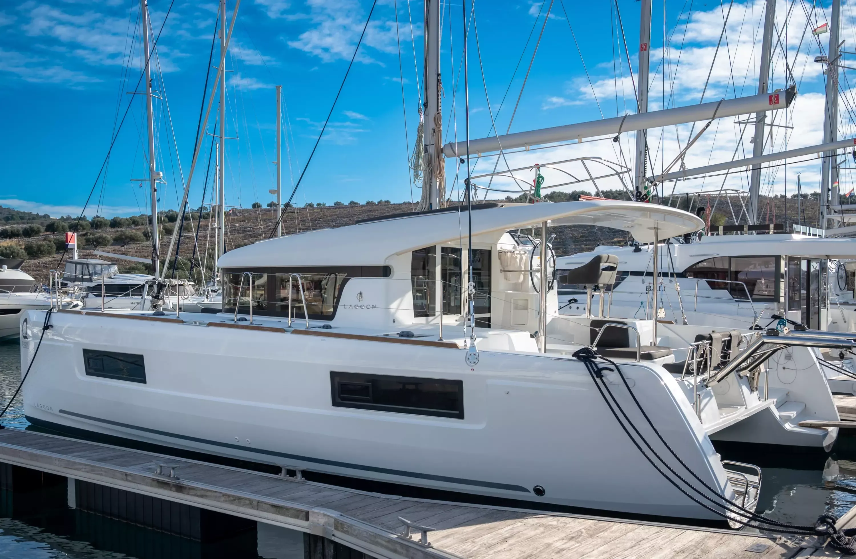 Lagoon 40 | Blue Lagoon