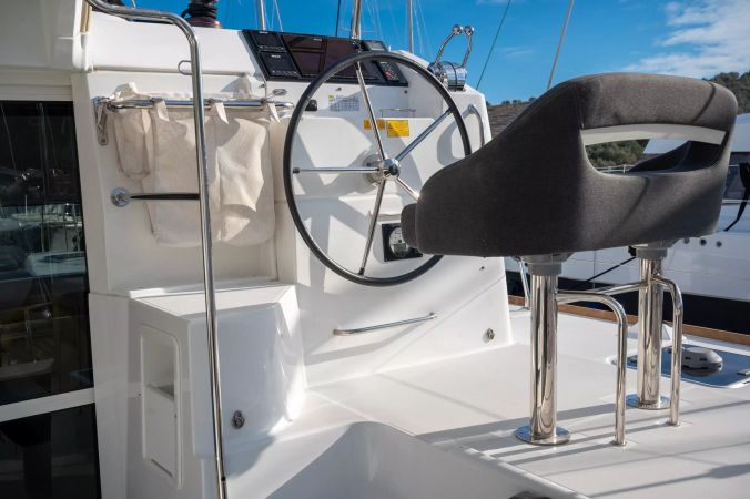 Lagoon 40 | Blue Lagoon