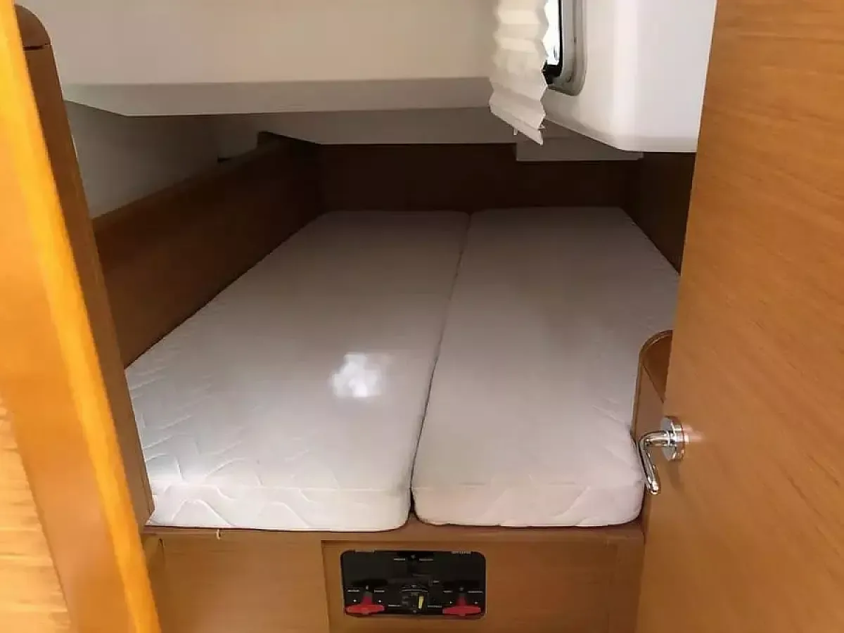 Jeanneau Sun Odyssey 449 | Orestis