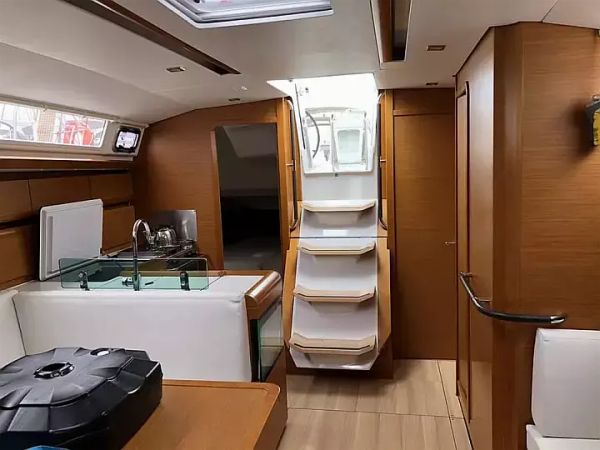 Jeanneau Sun Odyssey 449 | Orestis