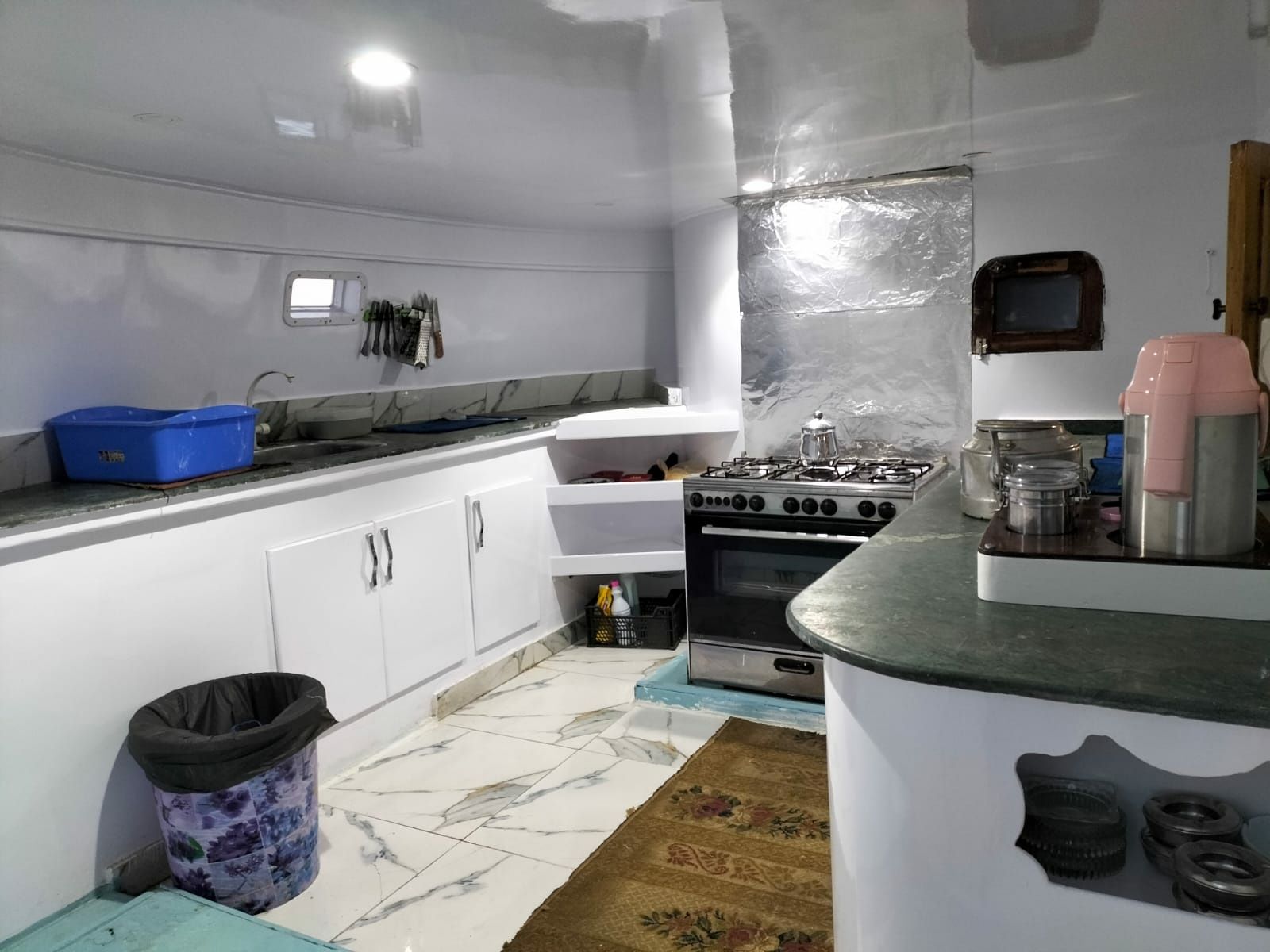 Custom Built 43 | Utopia Star