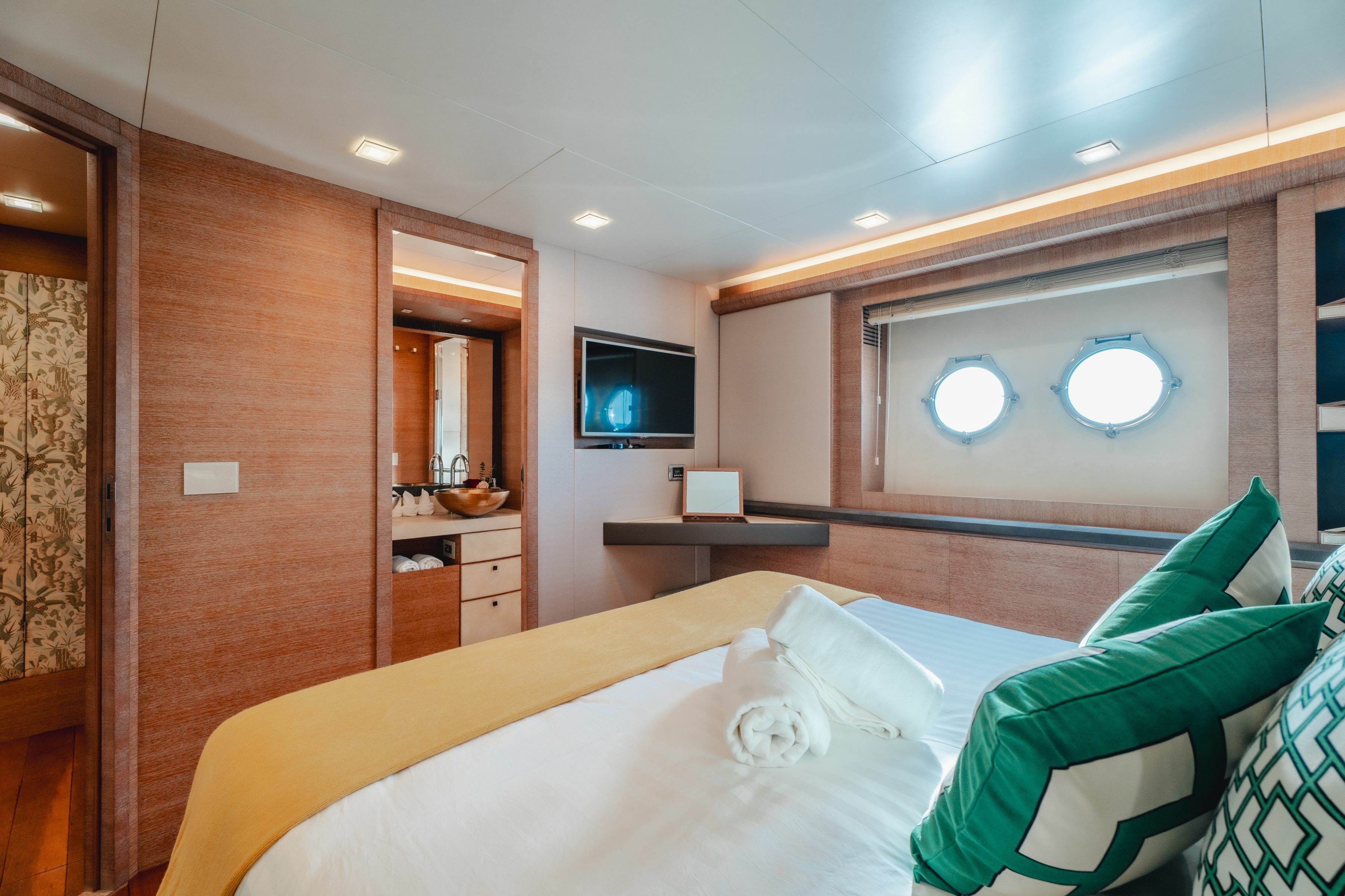 Monte Carlo 86 | Bayc Asia