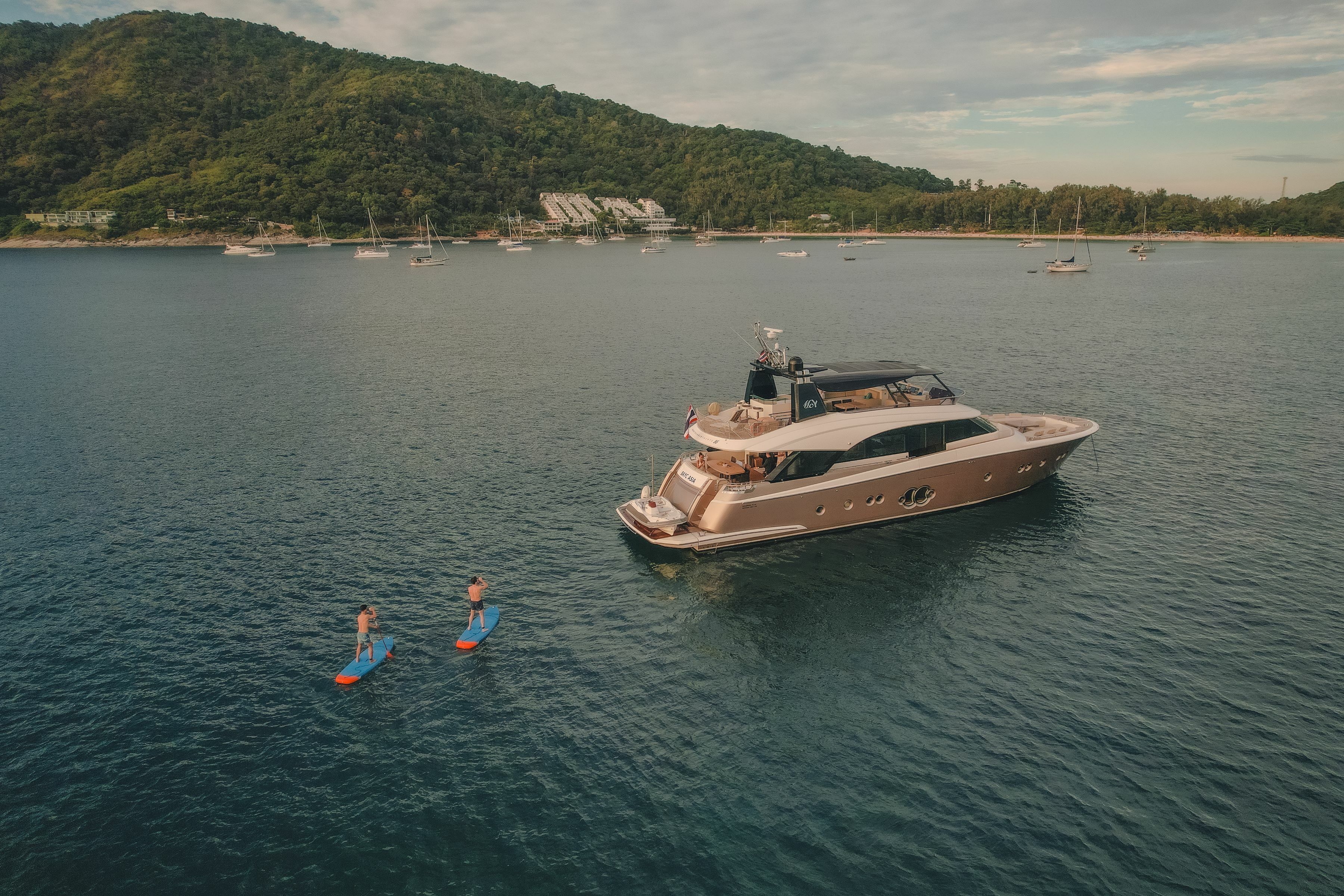 Monte Carlo 86 | Bayc Asia