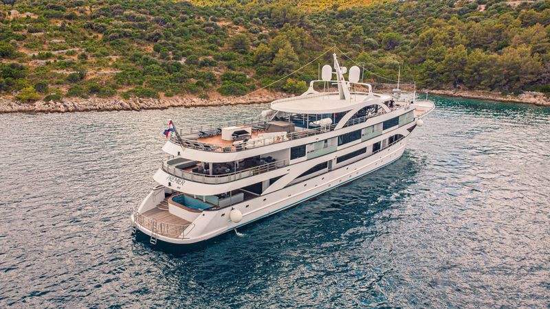 Custom Built 167 | Premier