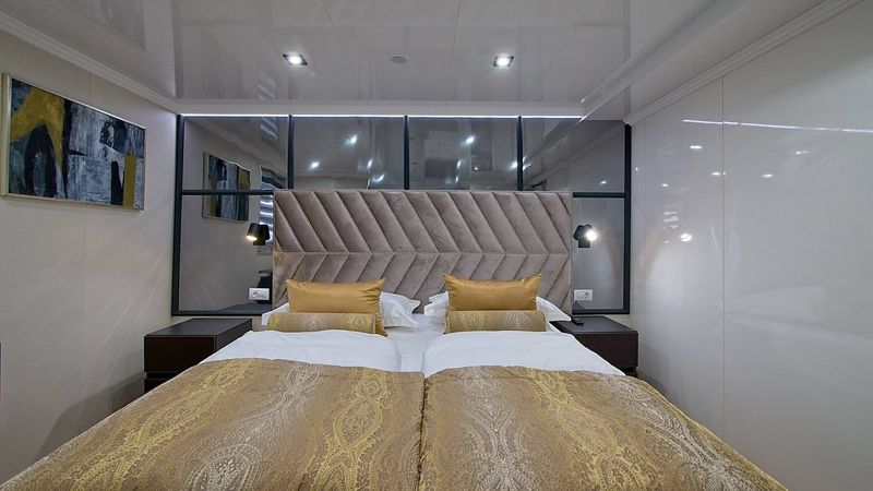 Custom Built 167 | Premier