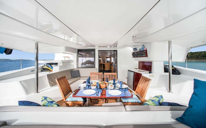 Fountaine Pajot Samana 59 | Perpetual Blue
