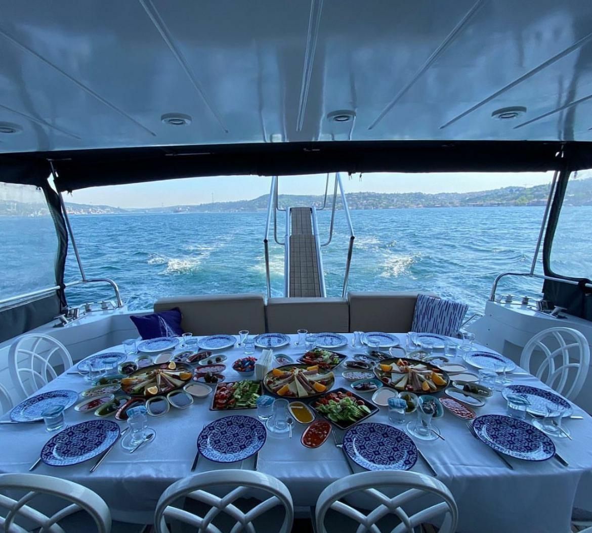 Custom Built 72 | BySerayaz