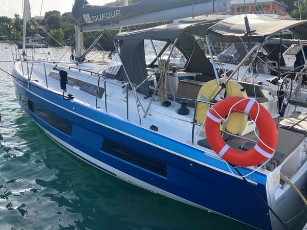 Dufour 41 | Seabreeze Smile
