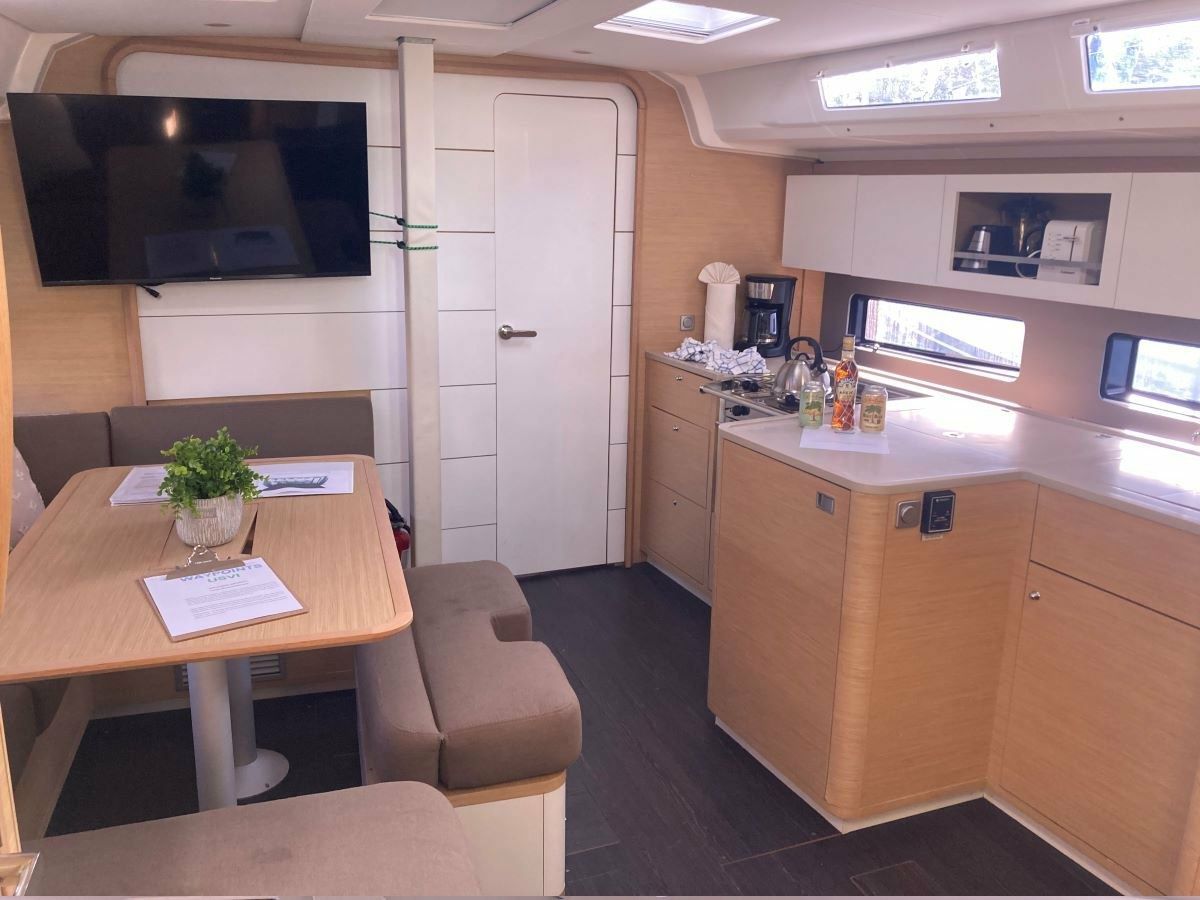 Dufour 41 | Seabreeze Smile