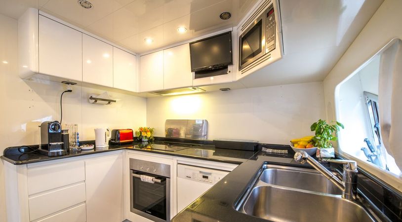 Falcon 86 | Lady Maureen