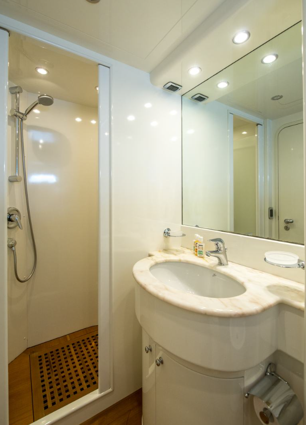 Falcon 86 | Lady Maureen