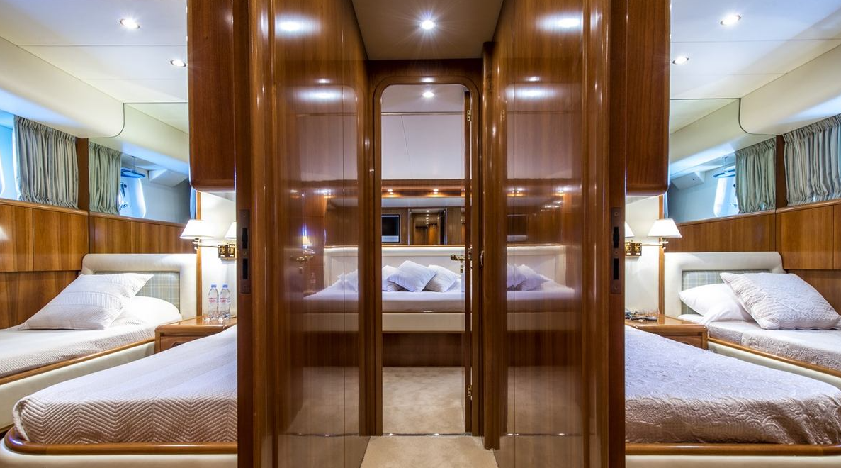 Falcon 86 | Lady Maureen