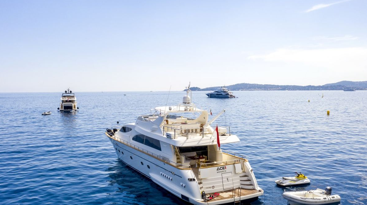 Falcon 86 | Lady Maureen